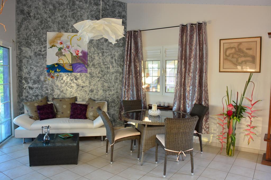 Villa Amethyste Avec Grande Piscine Privee, Jardin Clos, Parking Prive Le Robert Bagian luar foto